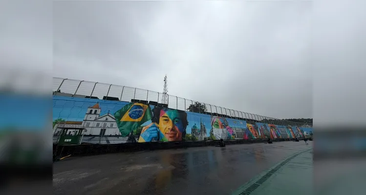 Confira mais imagens do mural.