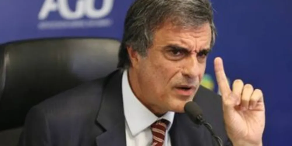 José Eduardo Cardozo entrou com pedido de anulação junto ao STF