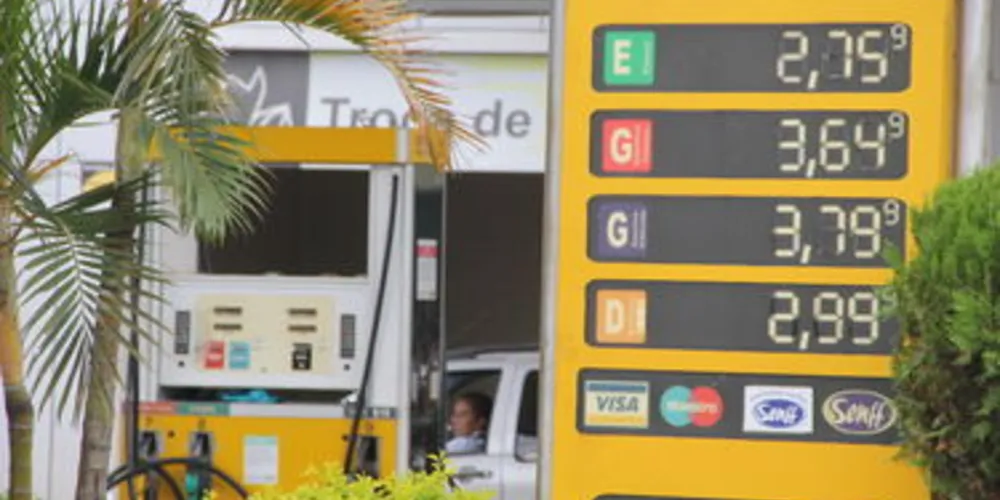 Imagem ilustrativa da imagem Preço do etanol cai 14% em PG e chega a R$ 2,49