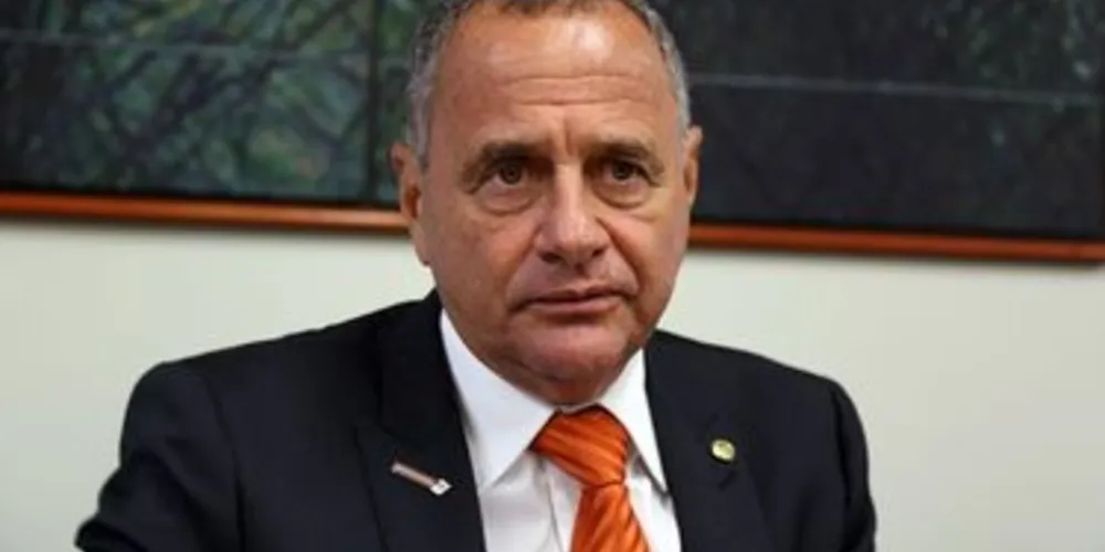 O deputado Carlos Manato criticou a acusação de que impeachment seja golpe