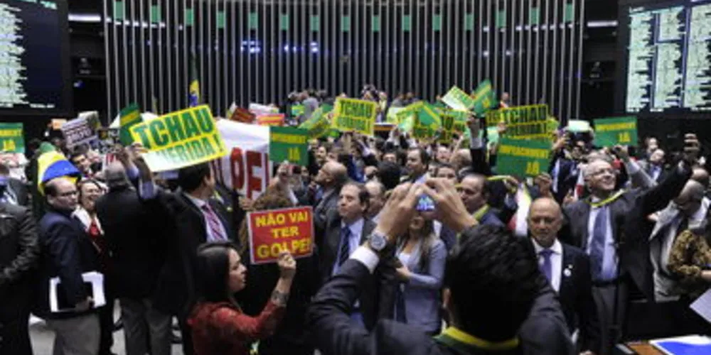 Votação deve ser marcada por acirramento entre prós e contrários ao impeachment