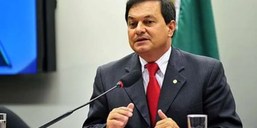 Segundo Aelton Freitas o partido tem comando e que a Executiva Nacional decidiu fechar questão contra o impeachment