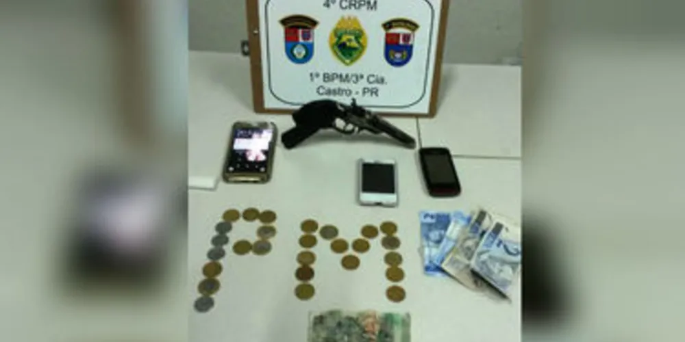 Material apreendido foi encaminhado para a Delegacia de Castro
