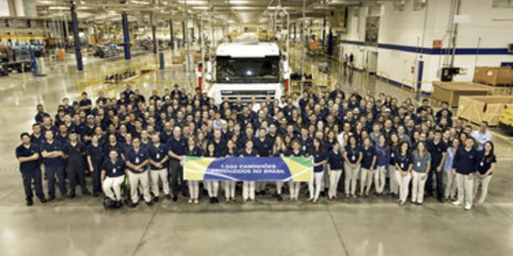 DAF celebra o milésimo caminhão produzido em PG