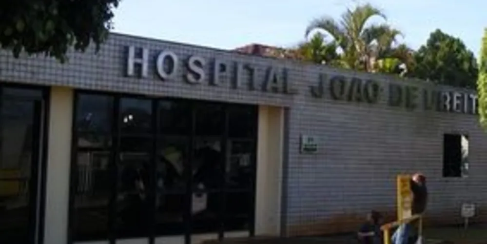 Vítima foi encaminhada para o Hospital João de Freitas