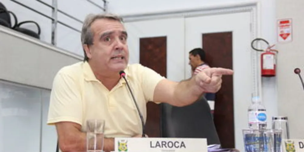Vereadores elegeram Laroca como presidente da CEI