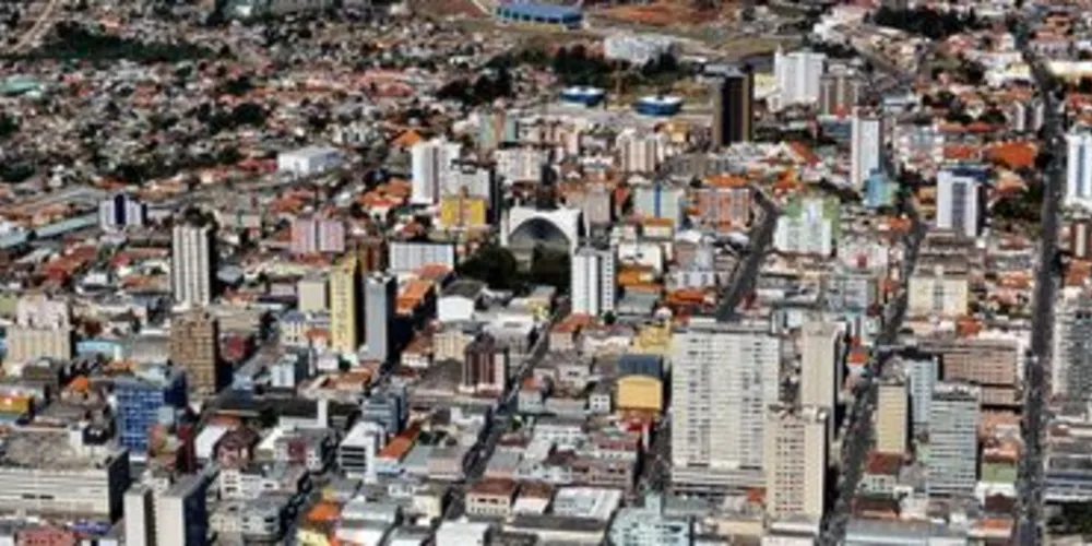 Moradores relataram tremores e estrondo no final da tarde