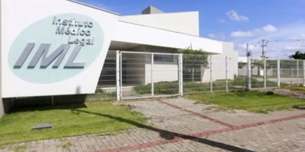 Corpo foi encaminhado ao Instituto Médico Legal (IML)