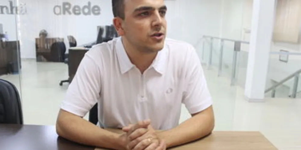 Imagem ilustrativa da imagem Aliel pede afastamento imediato de Eduardo Cunha