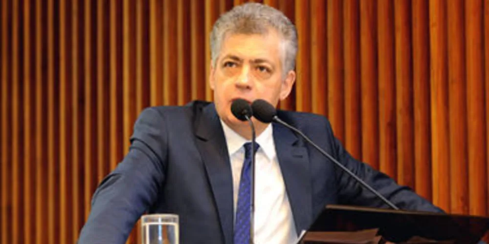 Para Péricles, os estudos acerca do pedágio no Paraná devem se aprofundar na relação entre as concessionárias e empreiteiras terceirizadas para a realização das obras