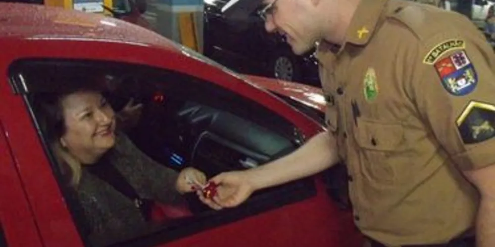 Homenagem foi realizada na entrada do estacionamento do Shopping Palladium