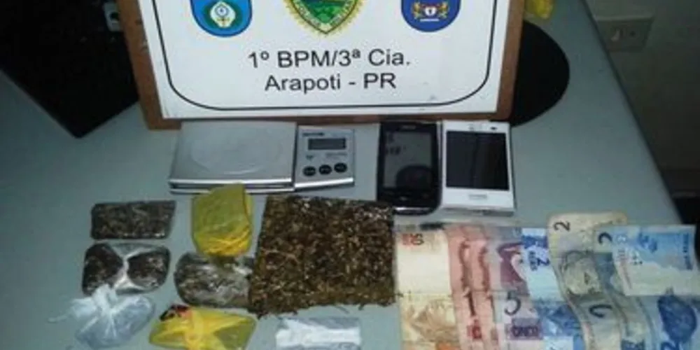 Material apreendido foi levado para a delegacia do município