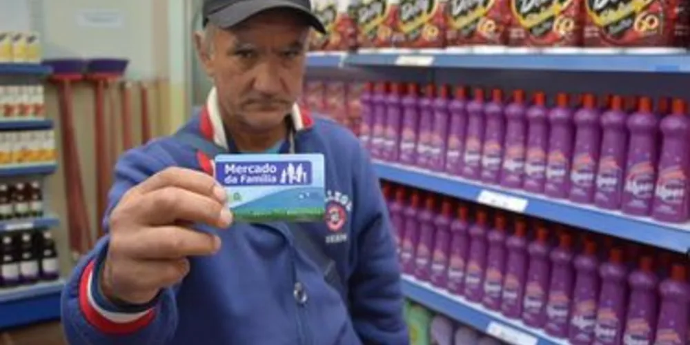 Para o morador, Francisco Fernandes Camargo, primeiro cliente da loja, esse programa é essencial para todos que se encaixam no programa