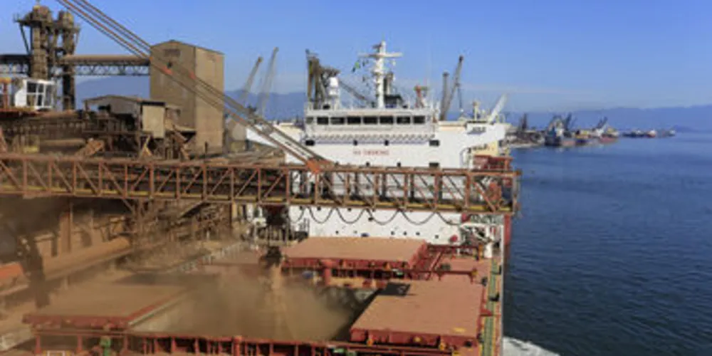 Imagem ilustrativa da imagem Paraná aumenta arrecadação federal, mas retorno encolhe