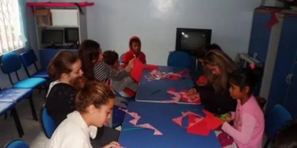 O projeto realiza diversas atividades com foco no desenvolvimento cidadão dos atendidos