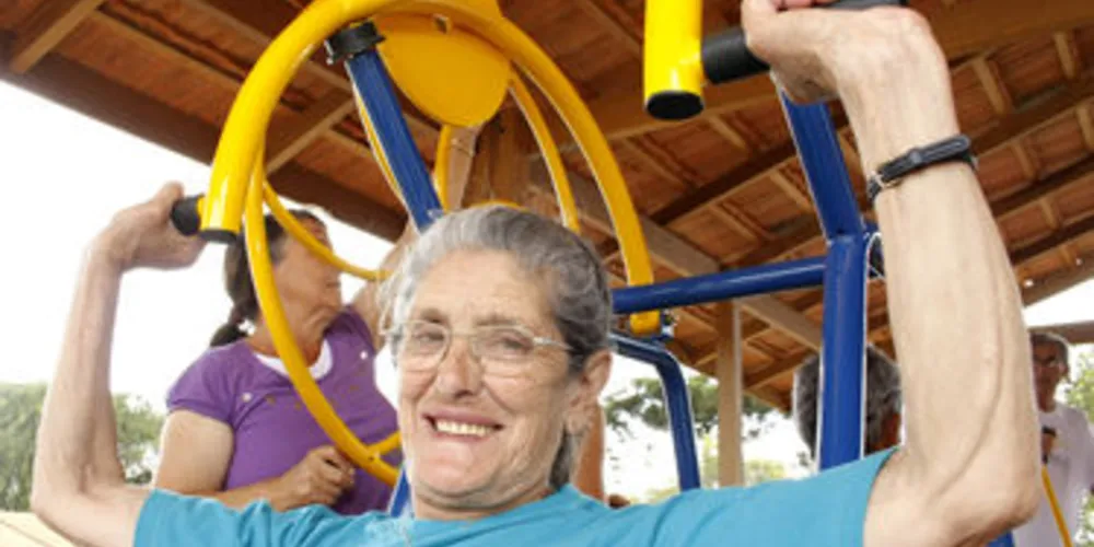 Desrespeitar idoso pode acabar em prisão e multa