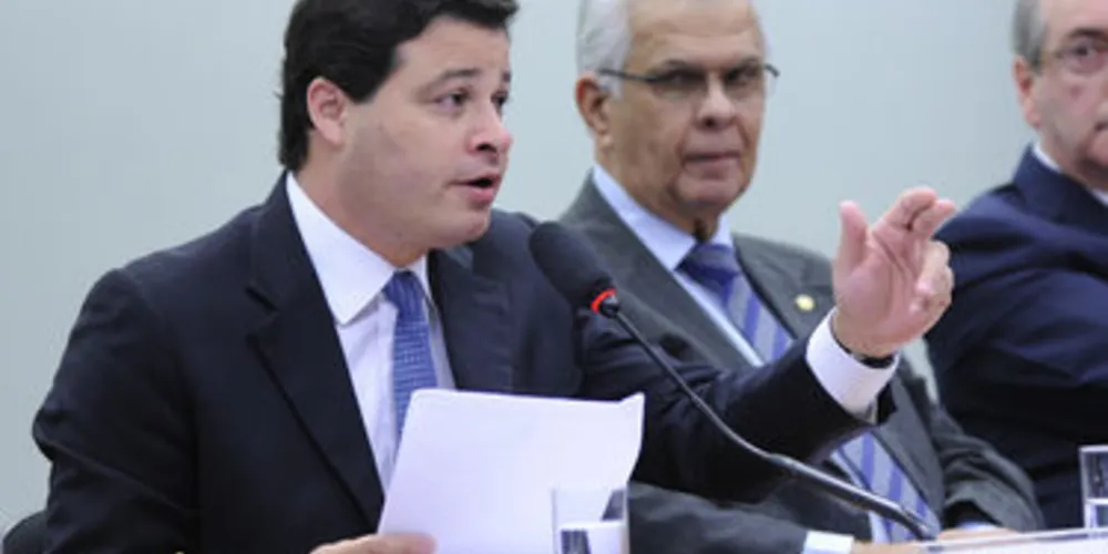 Imagem ilustrativa da imagem Sandro ironiza Cunha durante depoimento: "É uma bênção"