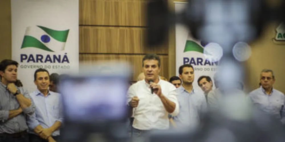 Imagem ilustrativa da imagem "Ajustes colocam PR na contramão da crise", diz Richa