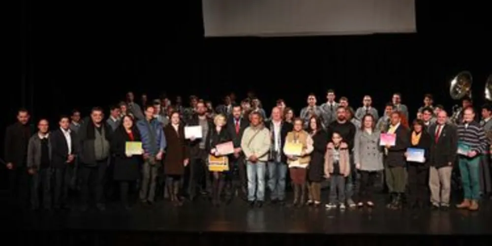 Imagem ilustrativa da imagem Prêmios Culturais 2016 homenageiam artistas de PG