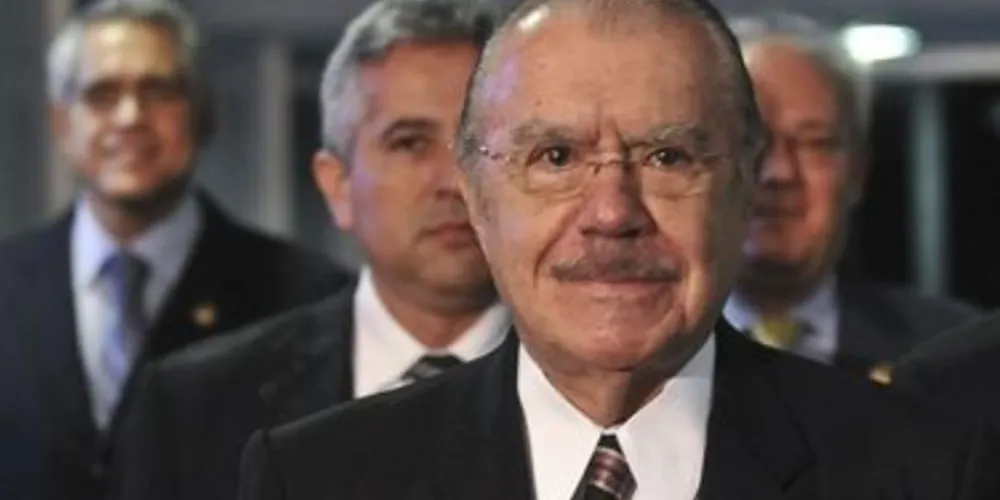 Imagem ilustrativa da imagem Em gravação, Sarney promete ajuda à direção da Transpetro