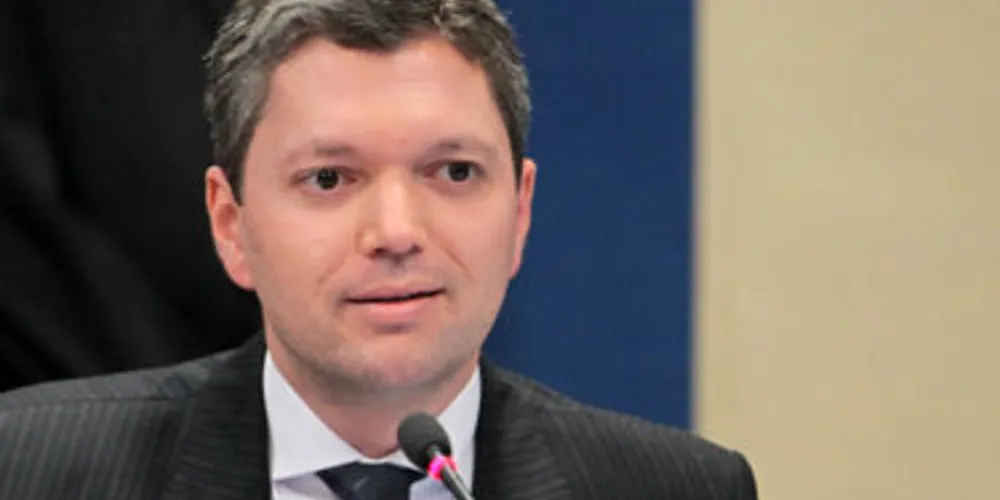 Ministro pediu a demissão ontem