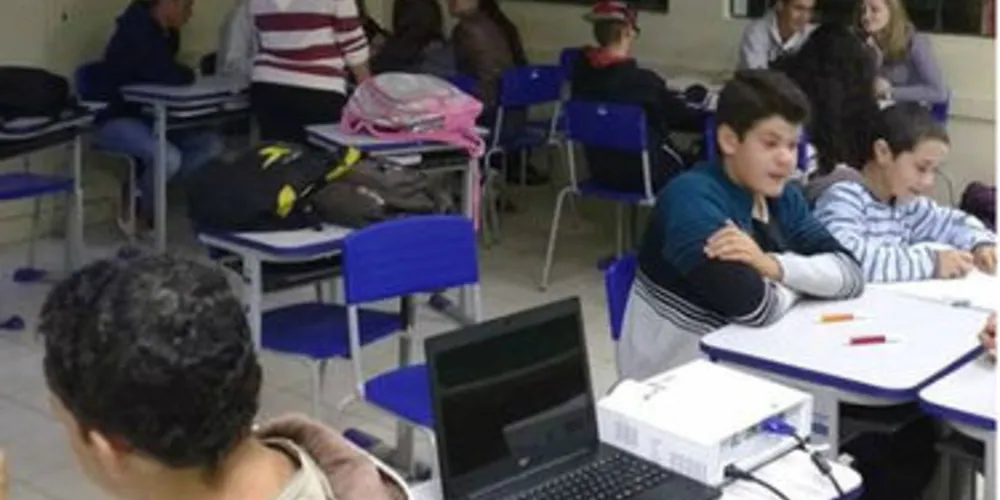Projeto propõe discutir bullying com alunos em Rebouças