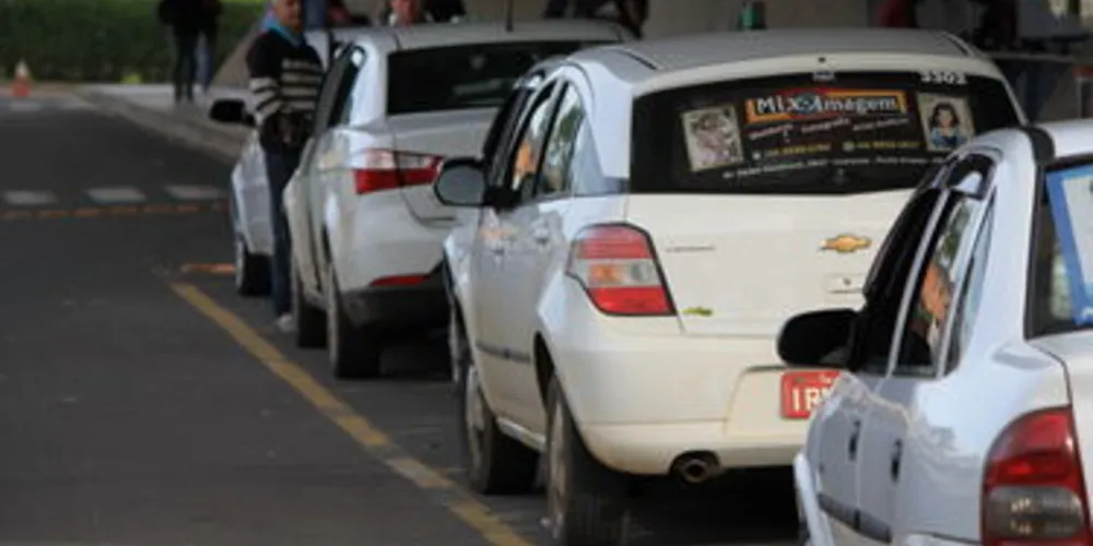 Imagem ilustrativa da imagem MP orienta ‘pente fino’ no cadastro de taxistas em Ponta Grossa