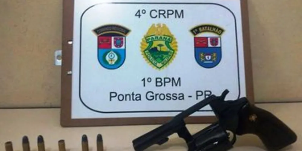 Arma foi apreendida e encaminhada para a Delegacia