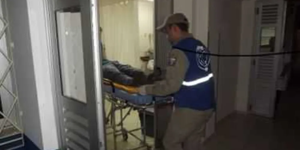 Rapaz foi baleado na tarde de ontem em TB