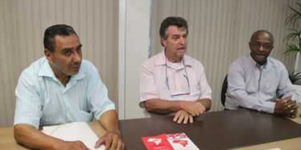 Imagem ilustrativa da imagem Justiça cassa liminar e Johansen retoma o comando do PPS