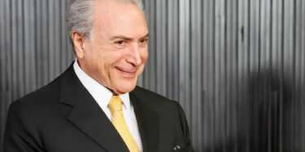 Imagem ilustrativa da imagem Temer sanciona lei de refinanciamento de dívidas de caminhoneiros