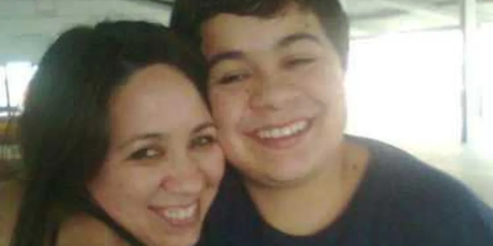 Imagem ilustrativa da imagem Jovem faz vaquinha online para ajudar mãe com câncer