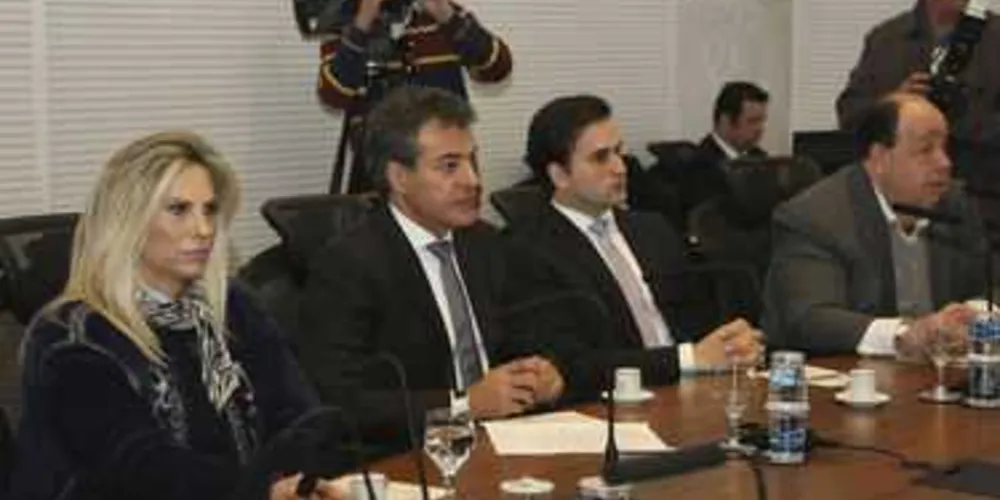 Governador Beto Richa participou de reunião com a Rumo ALL e representantes do G7
