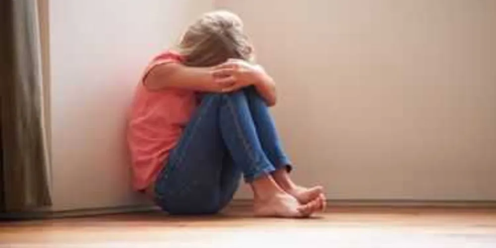 Casos de violência contra crianças podem ser denunciados ao Disque Denúncia 100