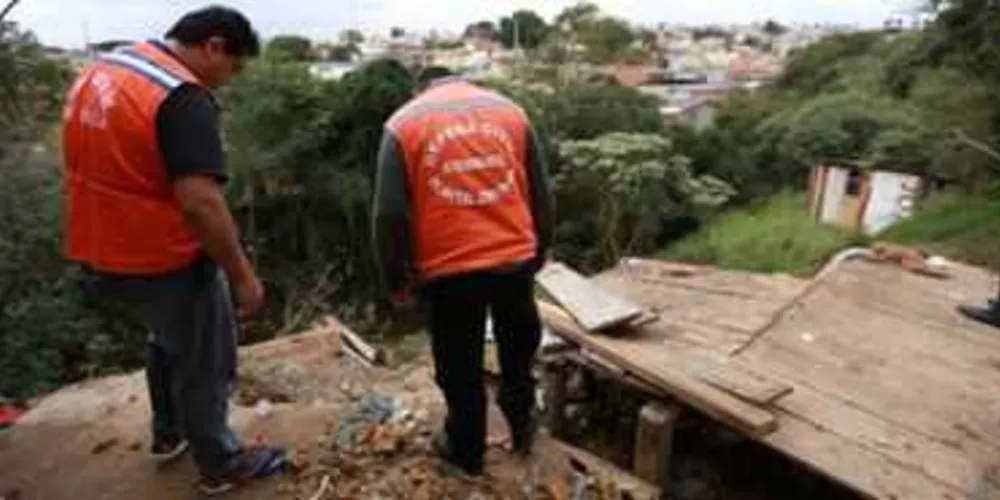 Defesa Civil fica atenta com as áreas de risco em Ponta Grossa