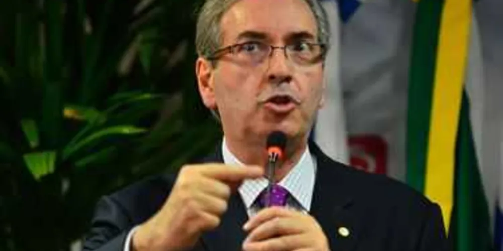 Cunha é acusado de ter contas na Suíça com dinheiro ilegal