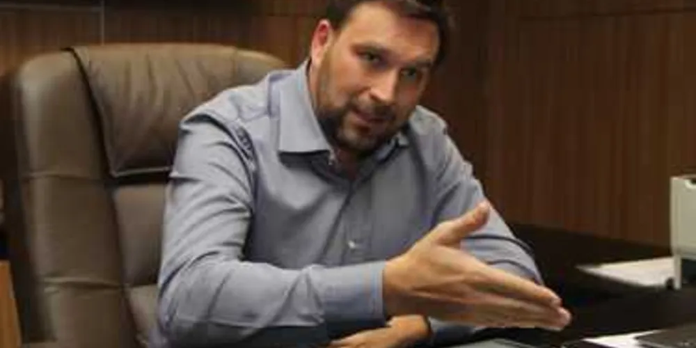 Imagem ilustrativa da imagem Pauliki quer Scheffer e Küller no mesmo grupo político