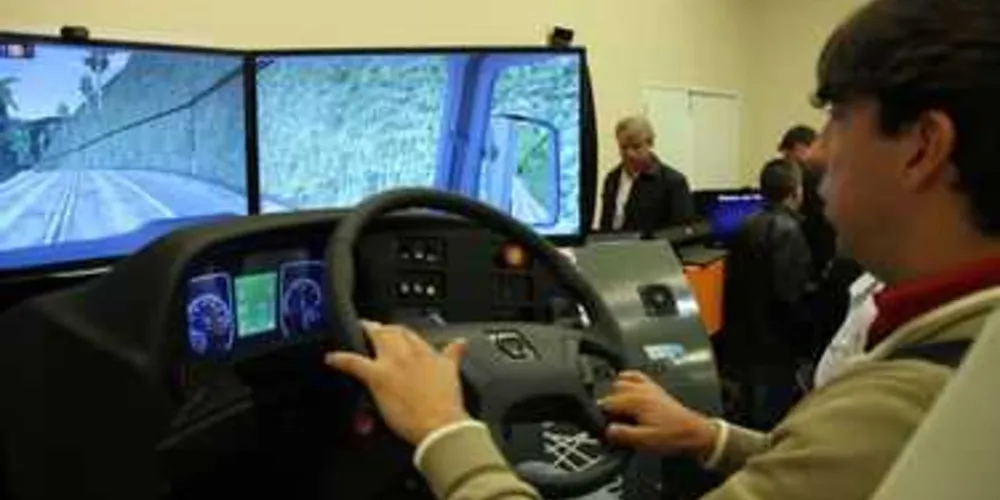 Imagem ilustrativa da imagem Auto-escolas terão de utilizar simulador a partir de julho
