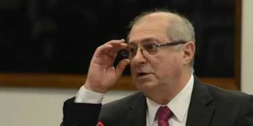 Imagem ilustrativa da imagem PT "comemora" revogação da prisão de Paulo Bernardo