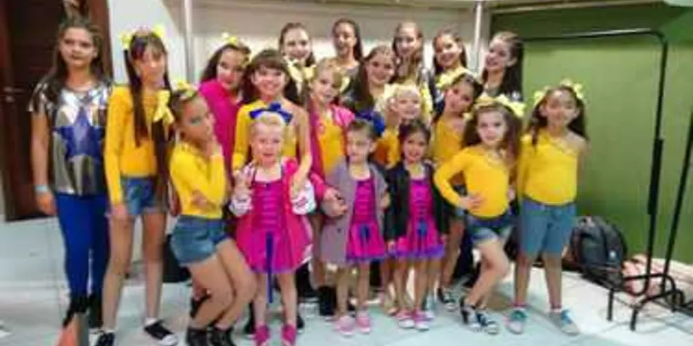 Imagem ilustrativa da imagem Grupo de dança da região se apresenta em Curitiba