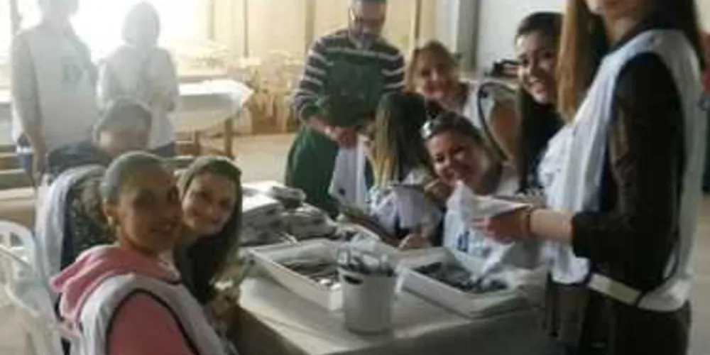 Imagem ilustrativa da imagem Alunos da Secal se unem para ajudar Ramo de Acácia