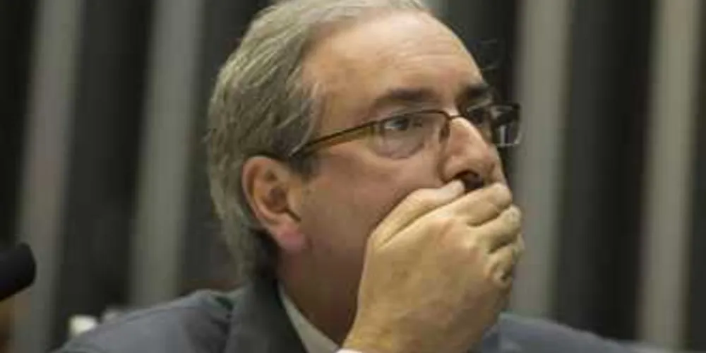Eduardo Cunha deve renunciar nesta tarde, segundo assessores e pessoas próximas a ele