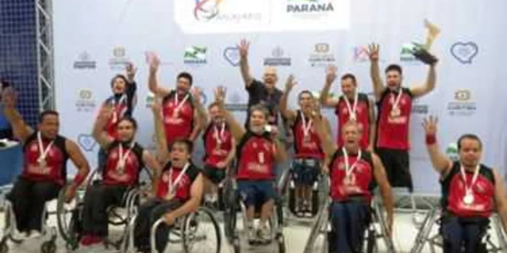 Imagem ilustrativa da imagem Tubarões buscam vaga na final do Estadual