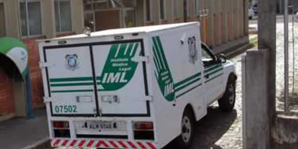 Corpo foi encaminhado ao Instituto Médico Legal (IML) de Ponta Grossa