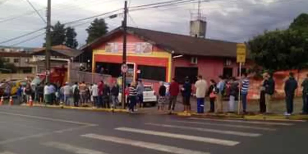 Imagem ilustrativa da imagem Chuva de granizo assusta moradores em Telêmaco