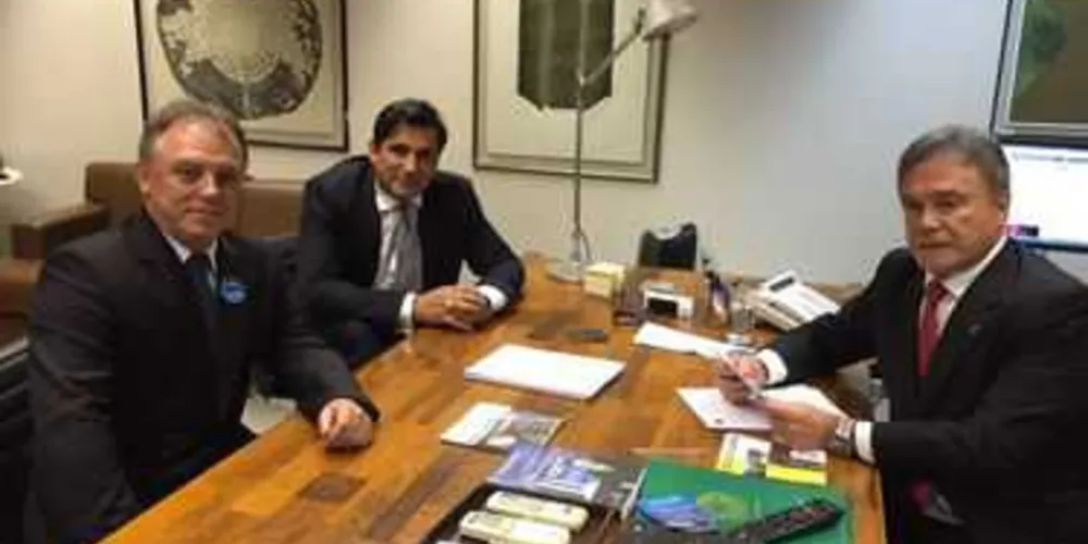 Ex-secretário, Gustavo Ribas Neto, também participou da reunião