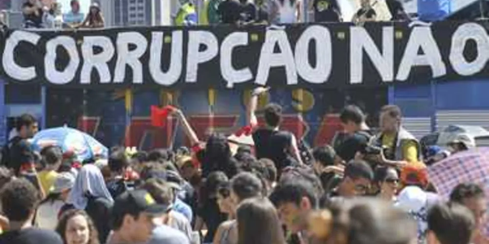 Atos de corrupção fizeram o governo federal demitir 251 funcionários