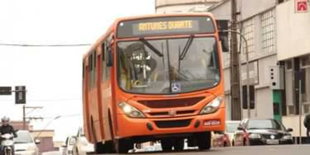 Roubo em ônibus da VCG terminou em prisão