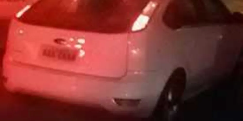 Carro foi roubado e suspeito foi morto