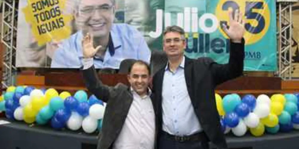 Imagem ilustrativa da imagem Küller e Dirlei querem cortar cinco secretarias